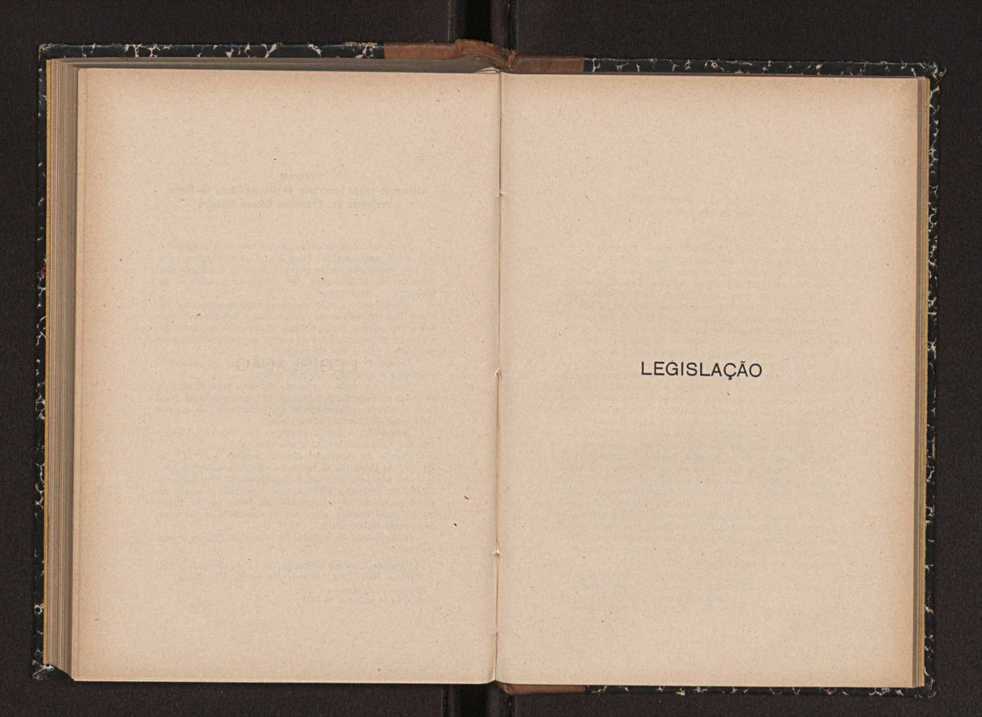 Anu�rio da Faculdade de Sci�ncias da Universidade do Porto : (antiga Academia Polit�cnica). 1914/1915 - 1917/1918 / Ex. 2 132