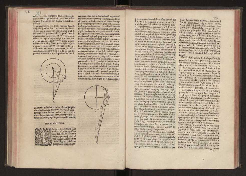 Petri Nonii Salaciensis de arte atque ratione navigandi libri duo. Eiusdem in theoricas planetarum Georgij Purbachij annotationes, & in problema mechanicum Aristotelis de motu navigij ex remis annotatio una. Eiusdem de erratis Orontij Finoei liber unus. Eiusdem de crepusculis lib. I cum libello Allacen de causis crepusculorumDe arte atque ratione navigandi libri duo 94