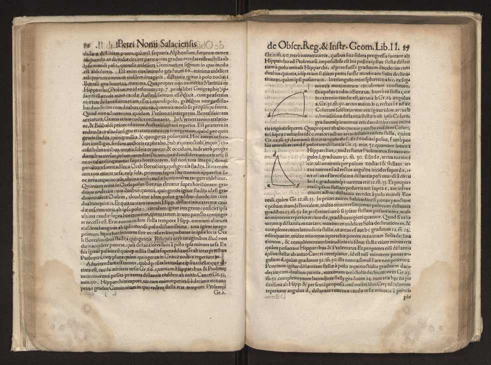 Petri Nonii Salaciensis opera: quae complectuntur primum, duos libros, in quorum priore tractantur pulcherrima problemata: in altero traduntur ex mathematicis disciplinis regul & instrumenta artis navigandi, quibus varia rerum astronomicarum book.html fico.html listagens wwwbook1~ circa coelestium corporum motus explorare possumus. Deinde, annotationes in Aristotelis problema mechanicum de motu navigii ex remis: item in Georgii Pvrbachii planetarum theoricas annotationes, quibus multa hactenus perperam intellecta, ab allisq[ue] praeterita exponuntur. Eiusdem, de erratis Orontii Finoei liber unus. Postremo, de crepusculis lib. I. cum libello allacen de causis crepusculorum. Quae quemadmodum mole exigua videntur, ita virtute ingentia, lector candide, intelliges 51