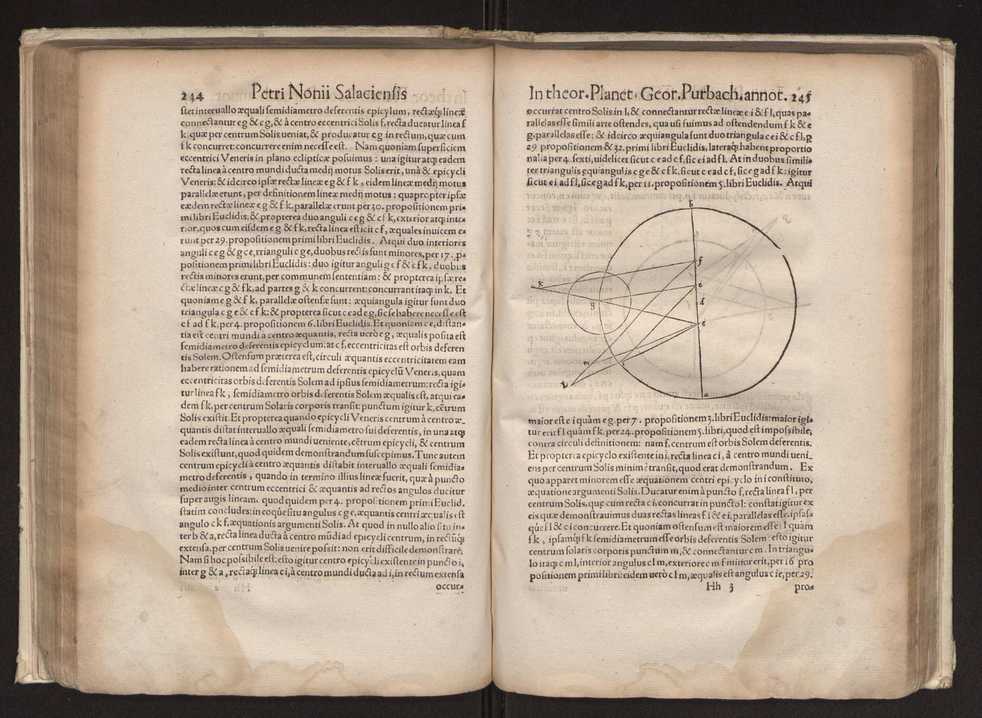 Petri Nonii Salaciensis opera: quae complectuntur primum, duos libros, in quorum priore tractantur pulcherrima problemata: in altero traduntur ex mathematicis disciplinis regul & instrumenta artis navigandi, quibus varia rerum astronomicarum book.html fico.html listagens wwwbook1~ circa coelestium corporum motus explorare possumus. Deinde, annotationes in Aristotelis problema mechanicum de motu navigii ex remis: item in Georgii Pvrbachii planetarum theoricas annotationes, quibus multa hactenus perperam intellecta, ab allisq[ue] praeterita exponuntur. Eiusdem, de erratis Orontii Finoei liber unus. Postremo, de crepusculis lib. I. cum libello allacen de causis crepusculorum. Quae quemadmodum mole exigua videntur, ita virtute ingentia, lector candide, intelliges 130