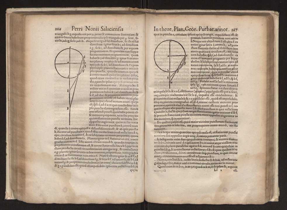 Petri Nonii Salaciensis opera: quae complectuntur primum, duos libros, in quorum priore tractantur pulcherrima problemata: in altero traduntur ex mathematicis disciplinis regul & instrumenta artis navigandi, quibus varia rerum astronomicarum book.html fico.html listagens wwwbook1~ circa coelestium corporum motus explorare possumus. Deinde, annotationes in Aristotelis problema mechanicum de motu navigii ex remis: item in Georgii Pvrbachii planetarum theoricas annotationes, quibus multa hactenus perperam intellecta, ab allisq[ue] praeterita exponuntur. Eiusdem, de erratis Orontii Finoei liber unus. Postremo, de crepusculis lib. I. cum libello allacen de causis crepusculorum. Quae quemadmodum mole exigua videntur, ita virtute ingentia, lector candide, intelliges 141
