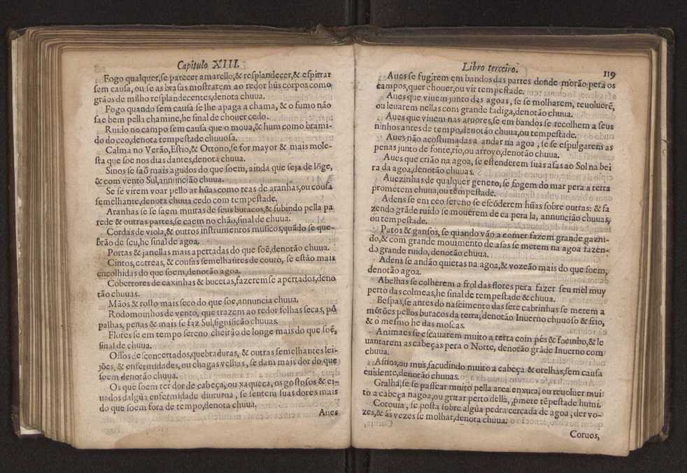 Chronographia reportorio dos tempos, no qual se contem VI. partes, s. dos tempos, esphera, cosmographia, & arte da navegao, astrologia rustica, & dos tempos, & pronosticao dos eclipses, cometas, & samenteiras. O calendario romano, c os eclypses ate 630. E no fim o uso, & fabrica da balhestilha, & quadrante gyometrico, com hum tratado dos relogios 135