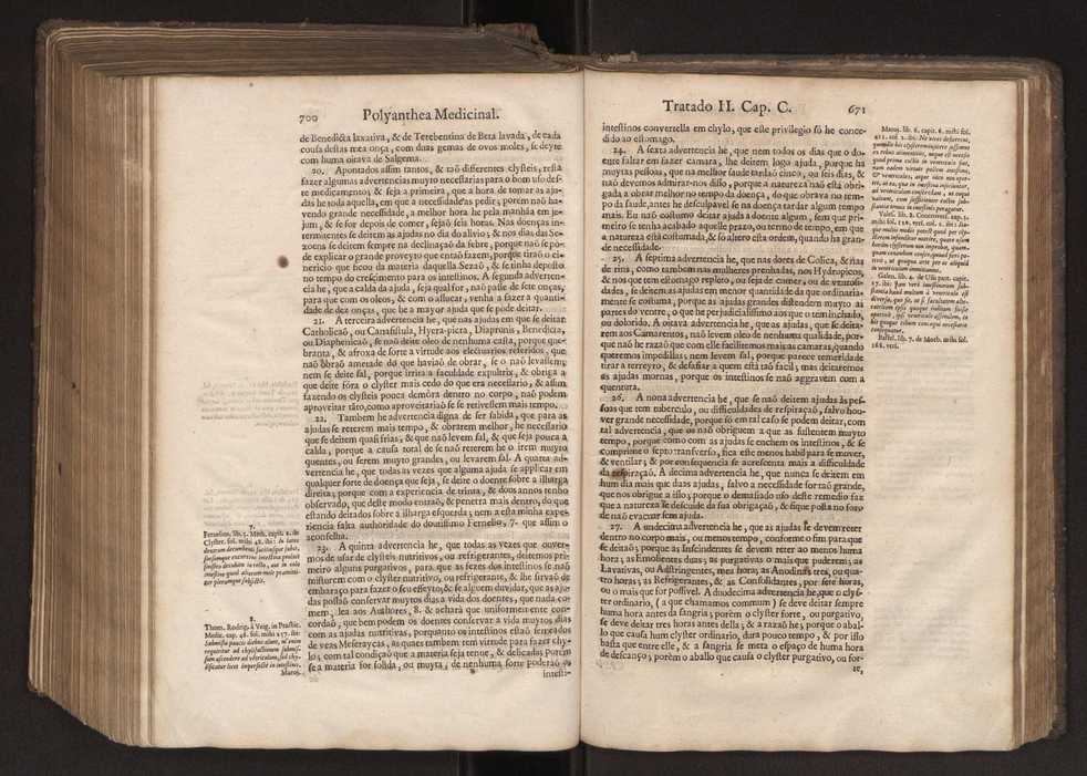 Polyanthea medicinal. Noticias galenicas, e chymicas, repartidas em tres tratados ... por Joam Curvo Semmedo ... 363
