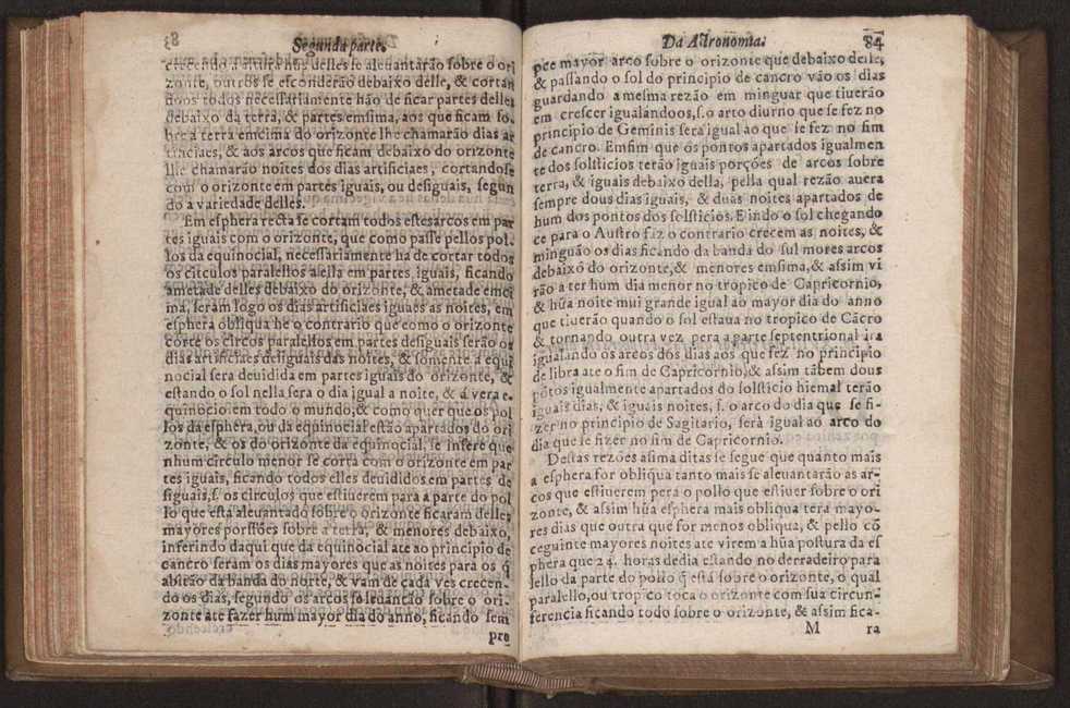 Chronographia reportorio dos tempos, no qual se contem VI. partes, s. dos tempos, esphera, cosmographia, & arte da navega��o, astrologia rustica, & dos tempos, & pronostica��o dos eclipses, cometas, & samenteiras. O calendario romano, c� os eclypses ate 630. E no fim o uso, & fabrica da balhestilha, & quadrante gyometrico, com hum tratado dos relogios 97