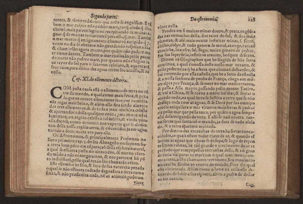 Chronographia reportorio dos tempos, no qual se contem VI. partes, s. dos tempos, esphera, cosmographia, & arte da navegao, astrologia rustica, & dos tempos, & pronosticao dos eclipses, cometas, & samenteiras. O calendario romano, c os eclypses ate 630. E no fim o uso, & fabrica da balhestilha, & quadrante gyometrico, com hum tratado dos relogios 140