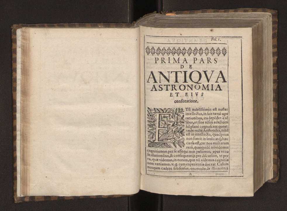 Collecta astronomica, ex doctrina. P. Christophori Borri, mediolanensis, ex Societate Iesu. De tribus caelis. Aereo, sydereo, empyreo. Iussu, et studio domini D. Gregorii de Castelbranco comitis Villae Nouae, ... 32