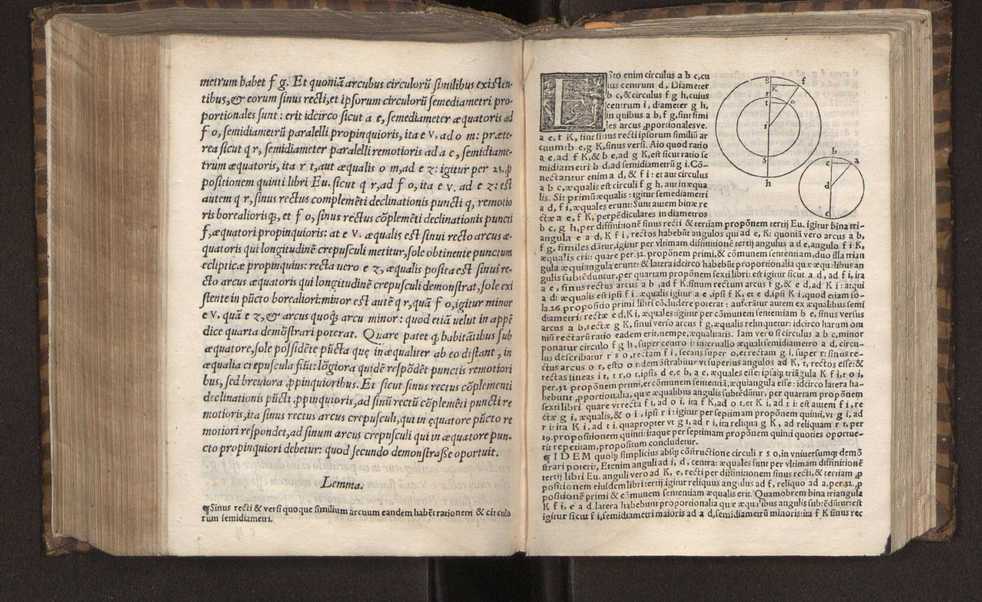 Petri Nonii Salacie[n]sis, De Crepusculis liber unus, nu[n]c rece[n]s & natus et editus. Item Allacen Arabis vetustissimi, de causis crepusculorum liber unus, a Gerardo Cremonensi iam olim latinitate donatus, nunc vero omniu[m] primum in lucem editus 11