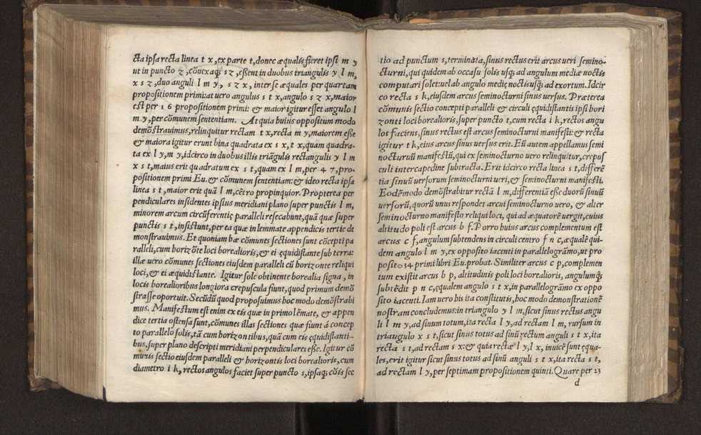 Petri Nonii Salacie[n]sis, De Crepusculis liber unus, nu[n]c rece[n]s & natus et editus. Item Allacen Arabis vetustissimi, de causis crepusculorum liber unus, a Gerardo Cremonensi iam olim latinitate donatus, nunc vero omniu[m] primum in lucem editus 13