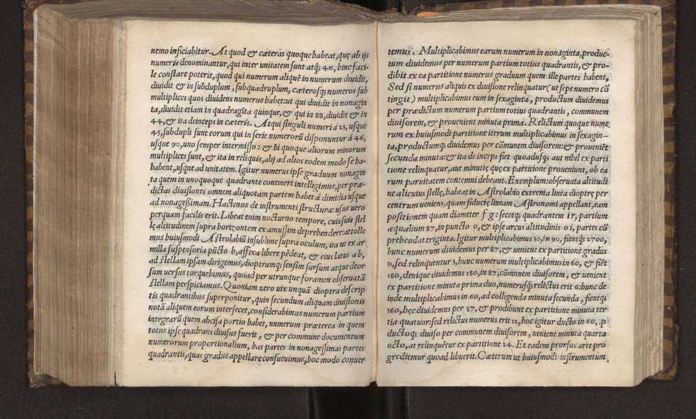 Petri Nonii Salacie[n]sis, De Crepusculis liber unus, nu[n]c rece[n]s & natus et editus. Item Allacen Arabis vetustissimi, de causis crepusculorum liber unus, a Gerardo Cremonensi iam olim latinitate donatus, nunc vero omniu[m] primum in lucem editus 19