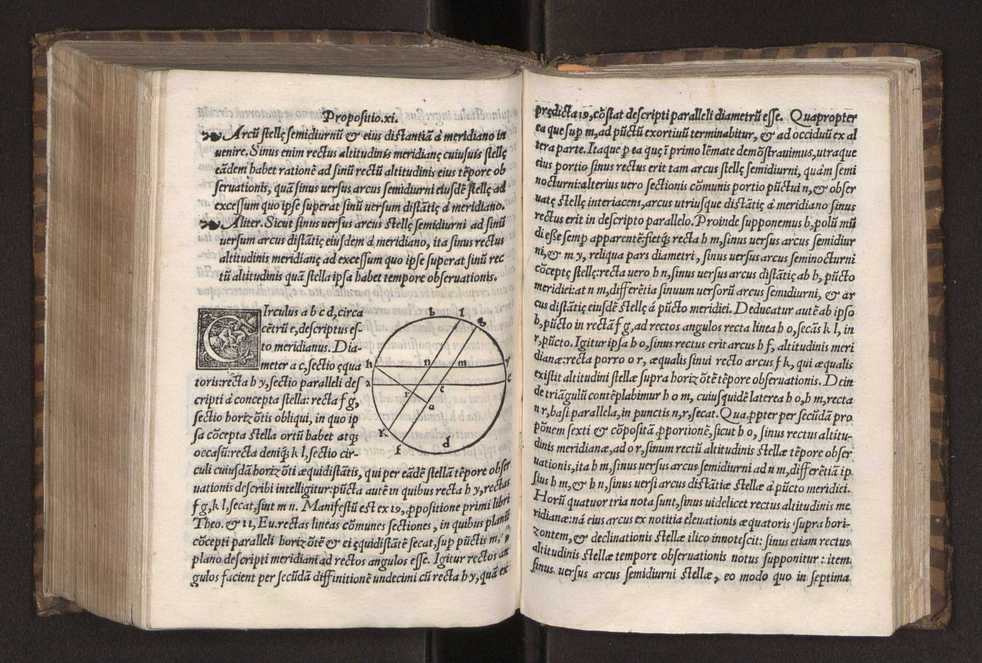 Petri Nonii Salacie[n]sis, De Crepusculis liber unus, nu[n]c rece[n]s & natus et editus. Item Allacen Arabis vetustissimi, de causis crepusculorum liber unus, a Gerardo Cremonensi iam olim latinitate donatus, nunc vero omniu[m] primum in lucem editus 36
