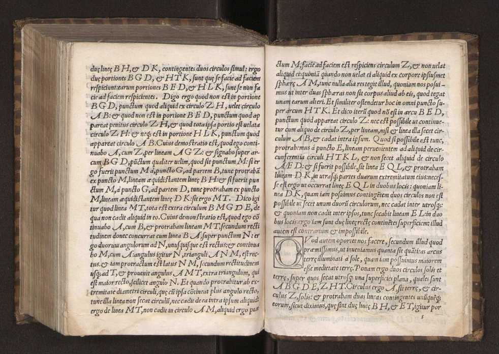 Petri Nonii Salacie[n]sis, De Crepusculis liber unus, nu[n]c rece[n]s & natus et editus. Item Allacen Arabis vetustissimi, de causis crepusculorum liber unus, a Gerardo Cremonensi iam olim latinitate donatus, nunc vero omniu[m] primum in lucem editus 69